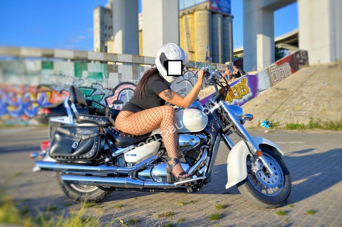 Катенька, 28