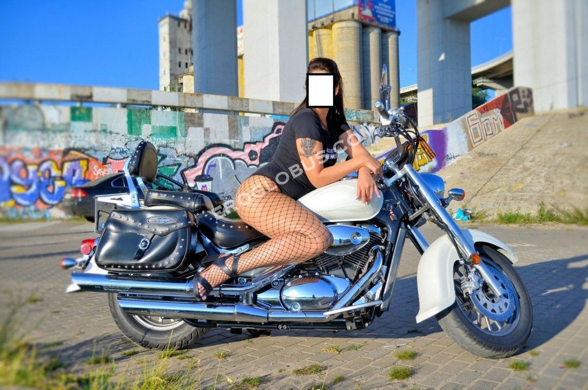 Катенька, 28