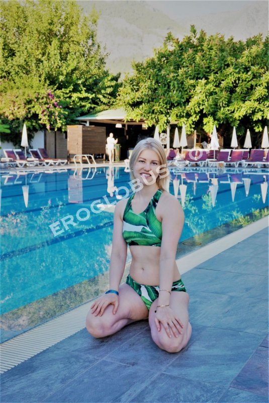 Анастасия, 27